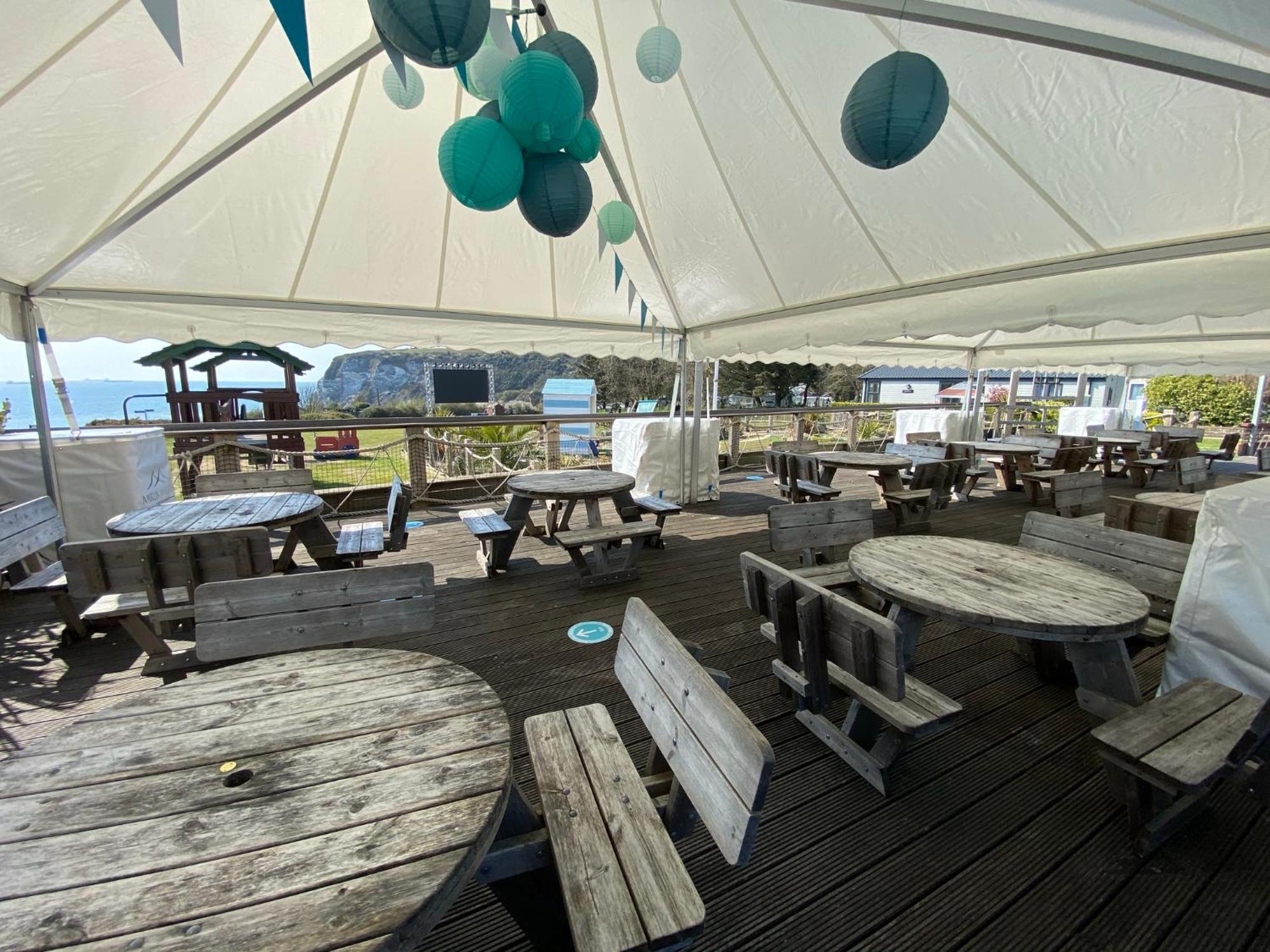 Whitecliff Bay Holiday Park - Most Popular Location Near Pools, Clubs And Beach Bembridge Exterior photo